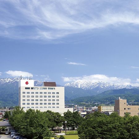 Hotel Granmirage Uozu Eksteriør billede